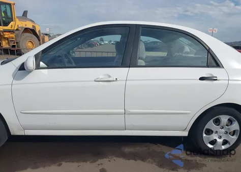 2009 Kia Spectra Lx z USA, uszkodzony, nr VIN KNAFE221995623613